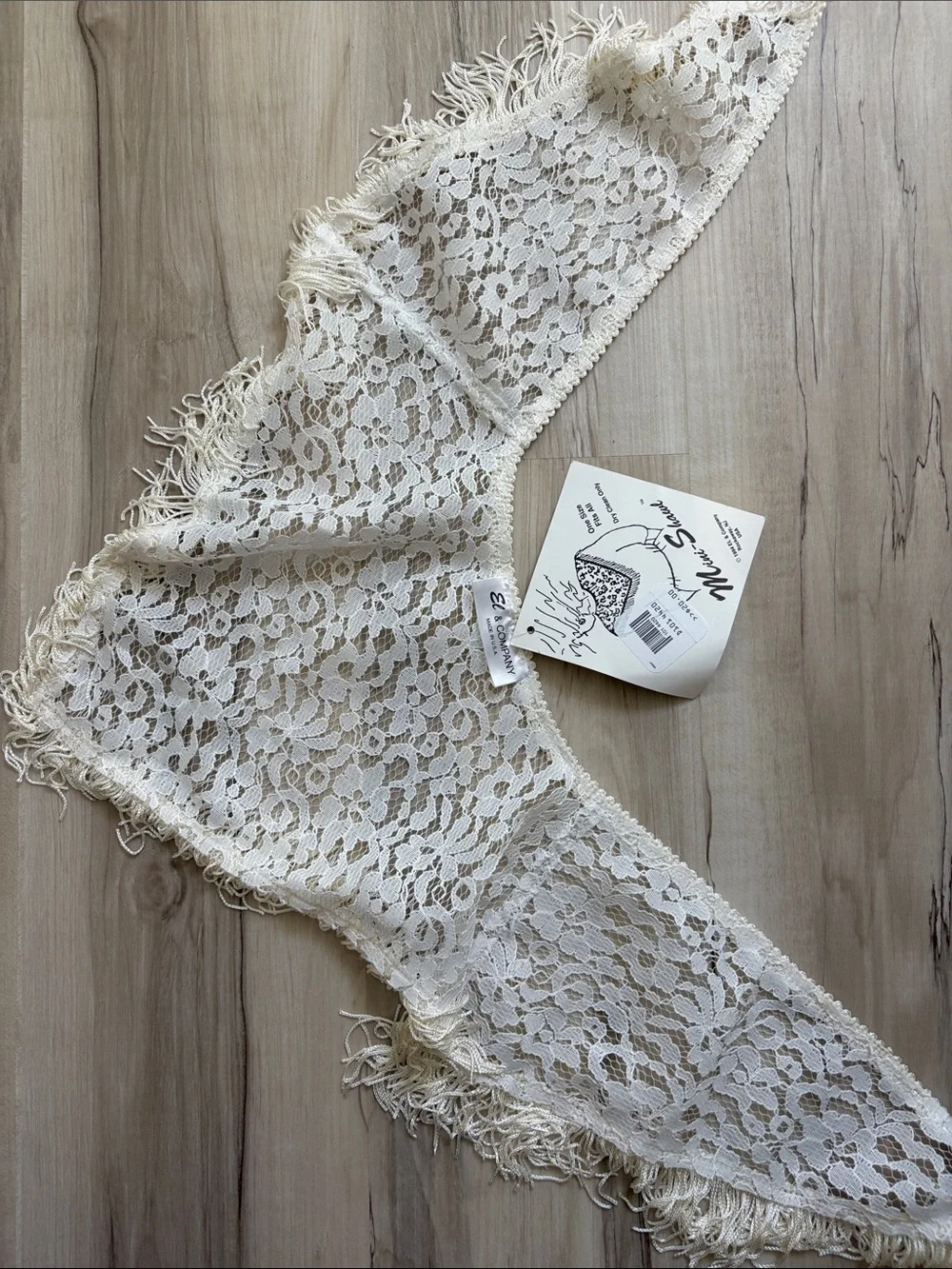 VTG 1994 EL & Company Lace Mini Shawl Ivory Fringe Made in USA NWT
